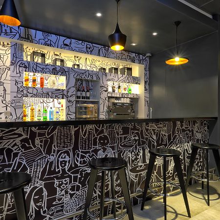 Отель Ibis Трухильо Экстерьер фото